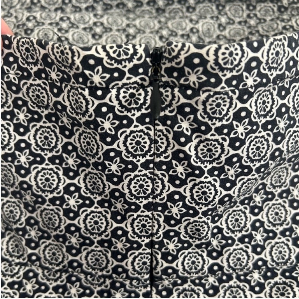 Gap Factory Black and White Strapless Mini Cocktail Dress - Picture 6 of 8